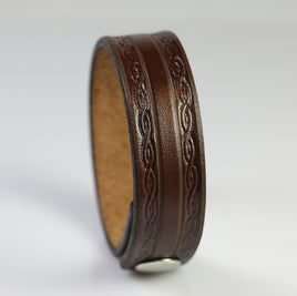 brown debossed leather bracet