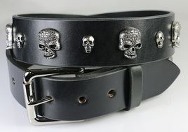 Black leather belt with just skull studs